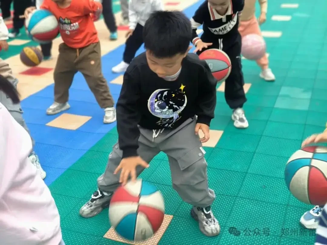 美国幼儿篮球基本功训练